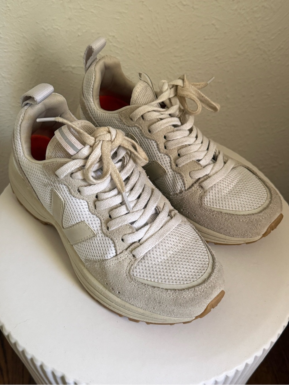 Veja Venturi II Women's Cream Mesh & Suede Sneakers